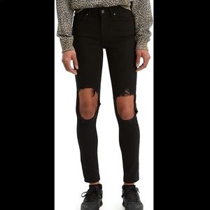 Levi’s 721 distressed high rise skinny jeans
